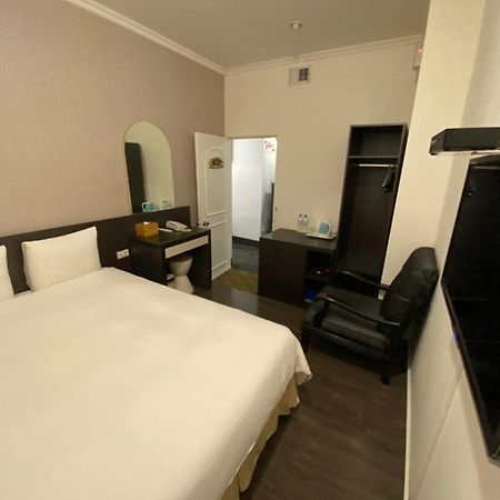 Queens Hotel Tajpej Kültér fotó