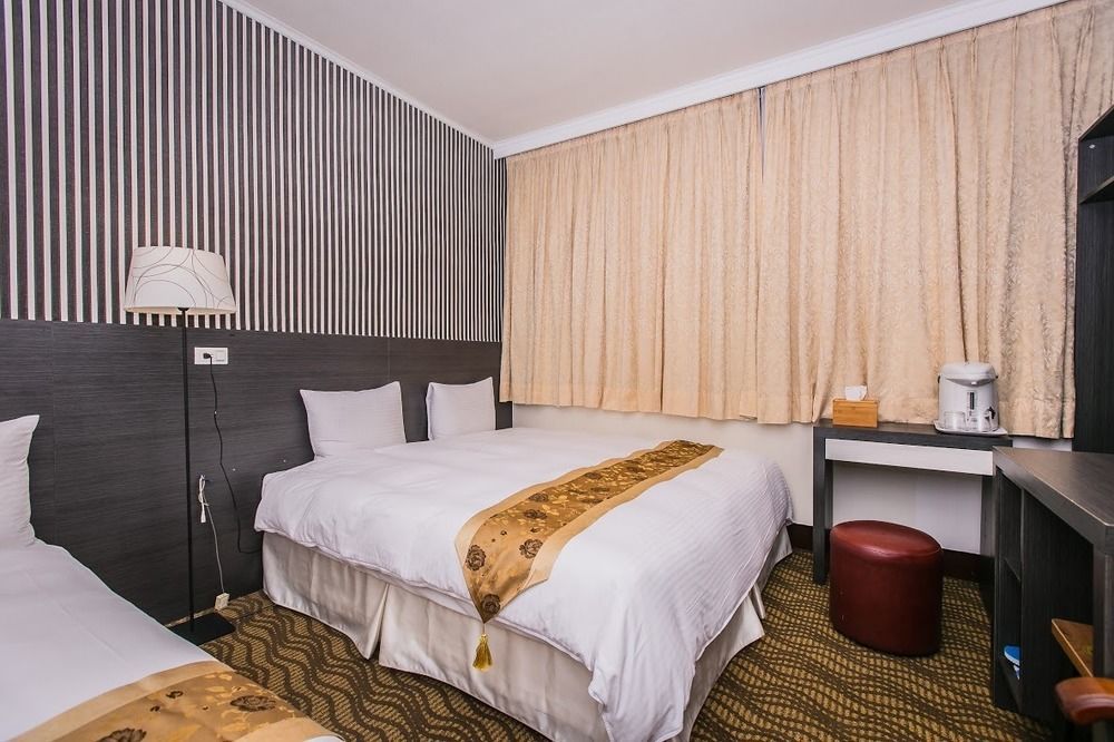 Queens Hotel Tajpej Kültér fotó